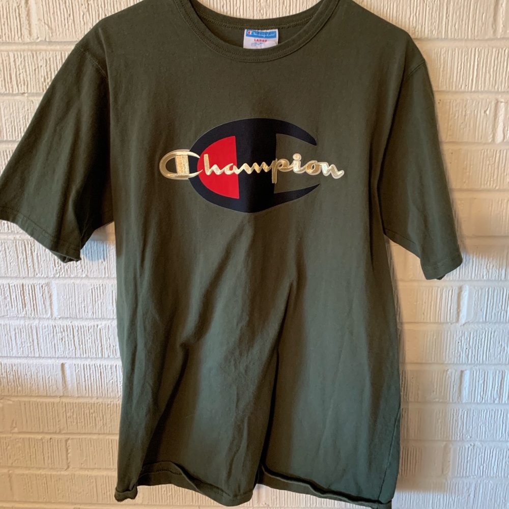 Champion tee